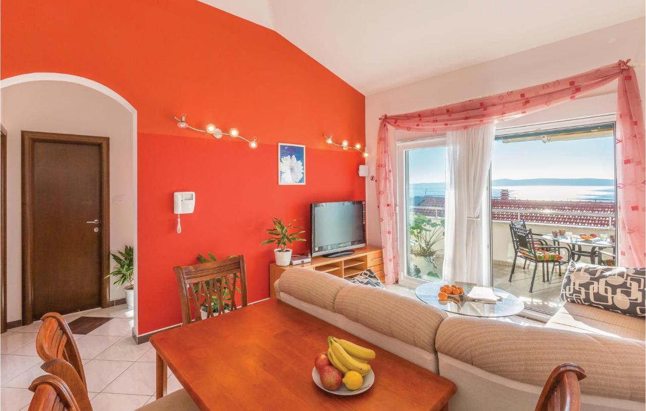 Amazing Apartment In Makarska With Wifi מראה חיצוני תמונה